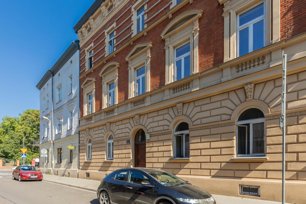 Apartment Strzelecka Old Town Cracow By Renters Prestige Cracovia Exterior foto