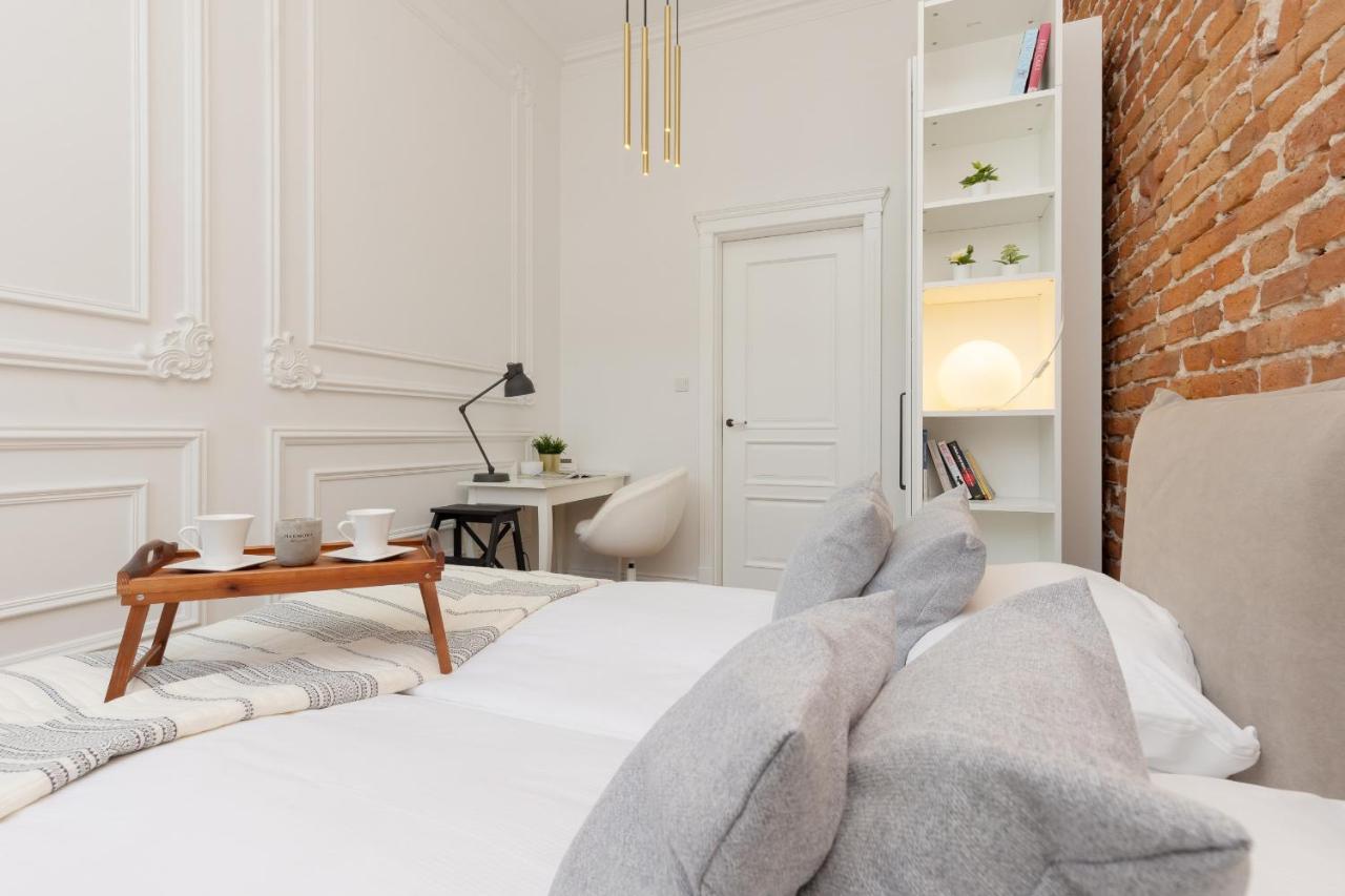 Apartment Strzelecka Old Town Cracow By Renters Prestige Cracovia Exterior foto